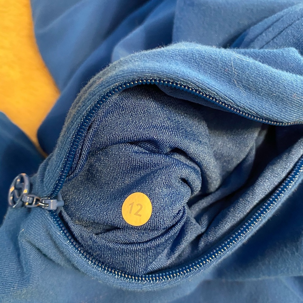 Lululemon blue yoga jacket size 12
